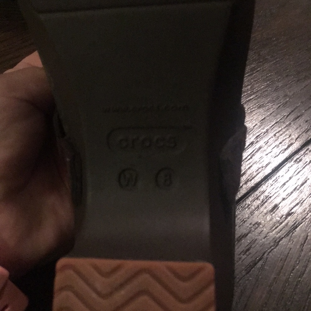 Crocs - Picture 2 of 3